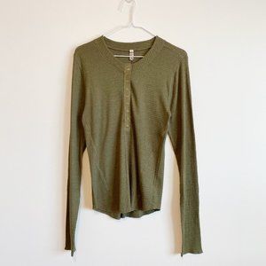Intimately, NWOT, Women's Long Sleeve Waffle Tee, 1/2 length snap button, XL